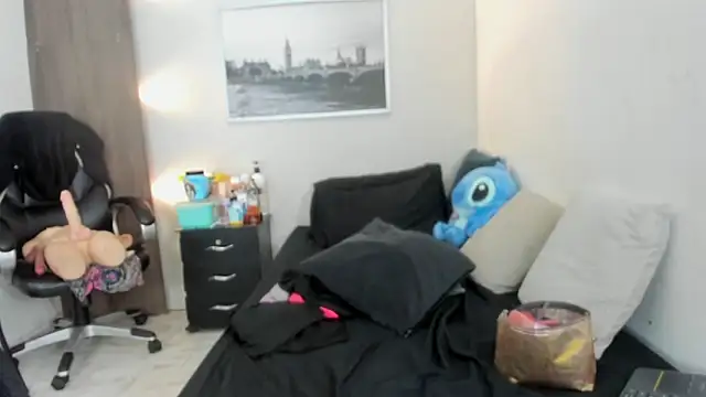 Snapshot of Cheryl_JONES chatting on 02-01-26, 08:57 Cheryl JONES online show from 02-01-26, 08:57