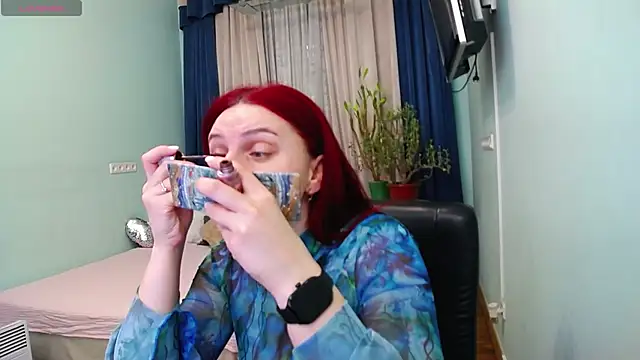 NikaLee online show from 03-18-25, 07:52