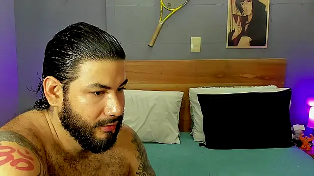 Snapshot of Prometeo-grizzly chatting on 01-12-26, 06:07 Prometeo-grizzly online show from 01-12-26, 06:07