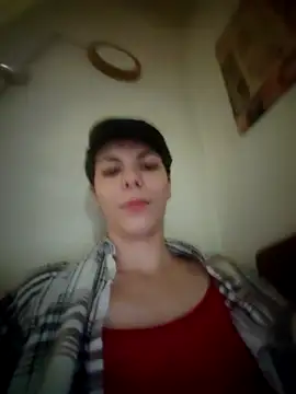 Snapshot of KylieLipa chatting on 12-18-24, 03:04 KylieLipa online show from 12-18-24, 03:04