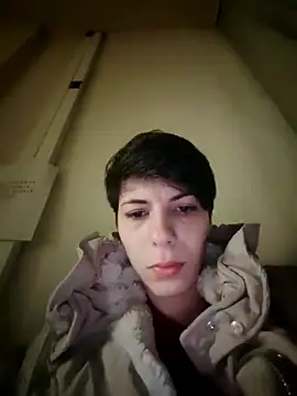 Snapshot of KylieLipa chatting on 01-12-25, 06:59 KylieLipa online show from 01-12-25, 06:59