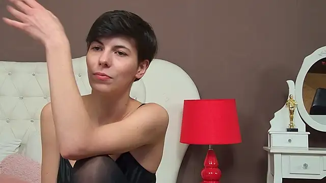 Snapshot of KylieLipa chatting on 01-15-25, 03:33 KylieLipa online show from 01-15-25, 03:33