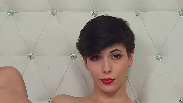 Snapshot of KylieLipa chatting on 01-21-25, 07:17 KylieLipa online show from 01-21-25, 07:17