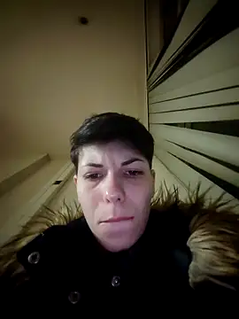 Snapshot of KylieLipa chatting on 02-04-25, 07:22 KylieLipa online show from 02-04-25, 07:22