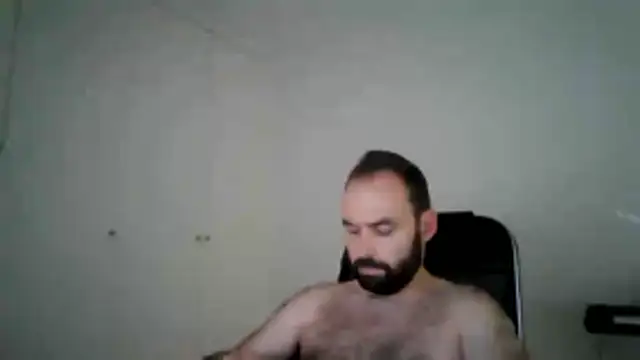Snapshot of joaodias_97 chatting on 06-17-26, 04:19 joaodias 97 online show from 06-17-26, 04:19