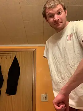 slutboy42000 online show from 01-02-25, 03:58