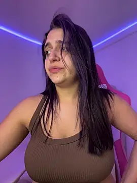 Snapshot of Alicia_Ruiz chatting on 03-12-26, 06:36 Alicia Ruiz online show from 03-12-26, 06:36