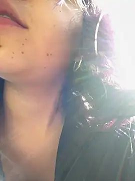Alicia Ruiz online show from 06-19-26, 08:34