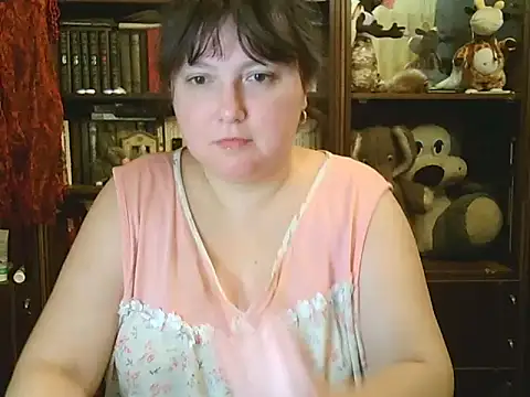 CarrieQPeach online show from 11-28-25, 06:10