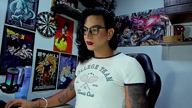 Snapshot of dariell_smokesexx chatting on 06-13-26, 07:34 dariell smokesexx online show from 06-13-26, 07:34