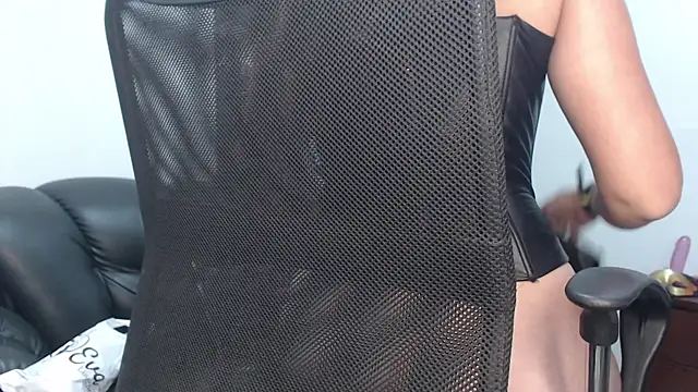 Snapshot of camilleDiaz16 chatting on 01-07-26, 08:55 camilleDiaz16 online show from 01-07-26, 08:55