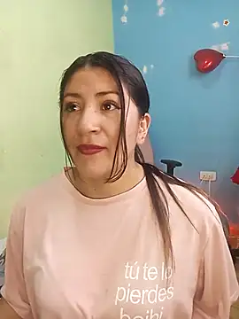 Snapshot of nammy__dirtyhott chatting on 03-22-25, 05:52 nammy dirtyhott online show from 03-22-25, 05:52