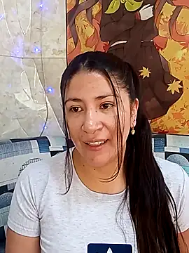 Snapshot of nammy__dirtyhott chatting on 09-12-25, 02:39 nammy dirtyhott online show from 09-12-25, 02:39