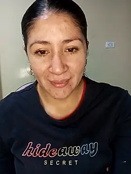 Snapshot of nammy__dirtyhott chatting on 10-30-25, 02:29 nammy dirtyhott online show from 10-30-25, 02:29