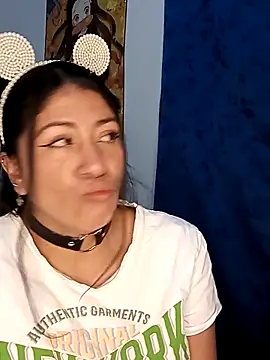 Snapshot of nammy__dirtyhott chatting on 02-19-26, 10:55 nammy dirtyhott online show from 02-19-26, 10:55