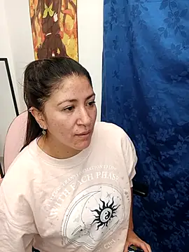 Snapshot of nammy__dirtyhott chatting on 03-13-26, 12:56 nammy dirtyhott online show from 03-13-26, 12:56