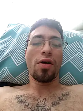 Snapshot of lil_faker420 chatting on 01-29-25, 05:02 lil faker420 online show from 01-29-25, 05:02