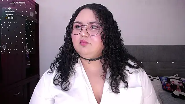 Snapshot of luisianacoxx chatting on 12-13-24, 12:53 luisianacoxx online show from 12-13-24, 12:53