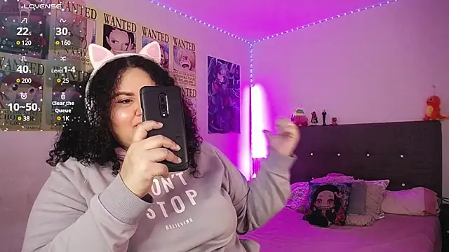 Snapshot of luisianacoxx chatting on 12-27-24, 12:18 luisianacoxx online show from 12-27-24, 12:18