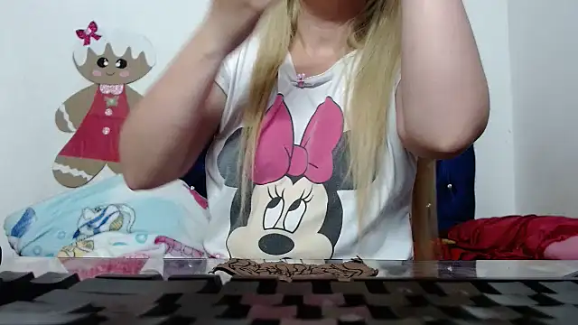 69liamilk69 online show from 11-13-25, 04:44