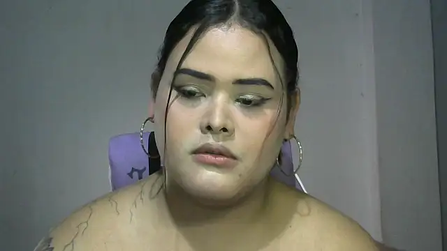 Snapshot of antonellasex1998 chatting on 11-16-25, 06:41 antonellasex1998 online show from 11-16-25, 06:41