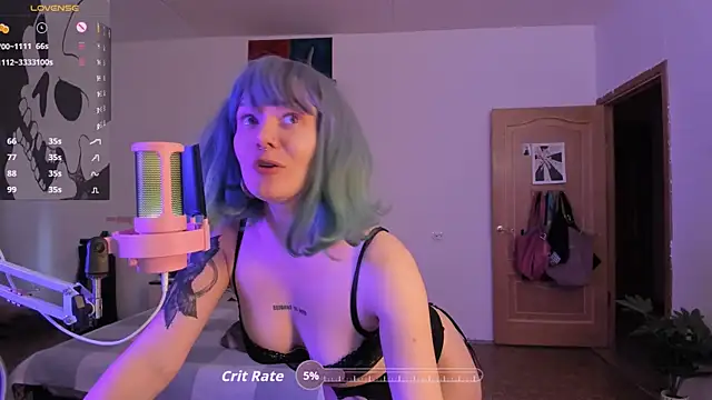 Snapshot of cyber_whore_ chatting on 09-17-25, 03:24 cyber whore online show from 09-17-25, 03:24