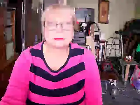 LOLA8888 online show from 10-19-25, 10:38