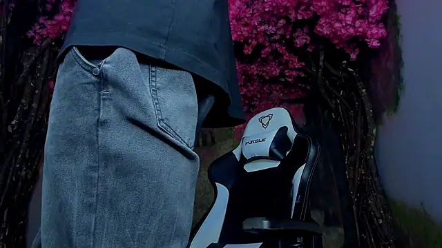 alexgiraldo  online show from 01-21-25, 02:26