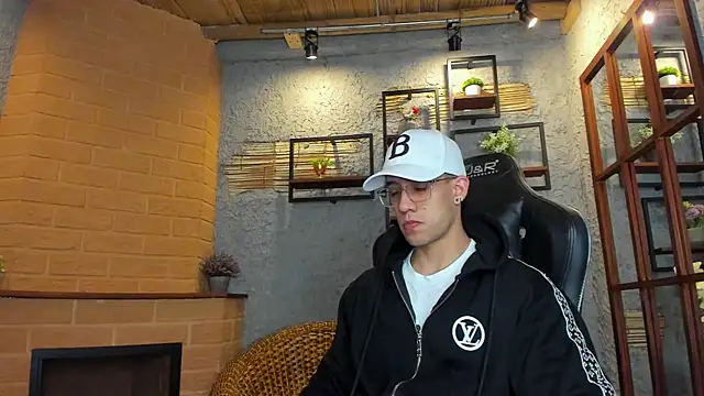 alexgiraldo  online show from 03-08-25, 11:16