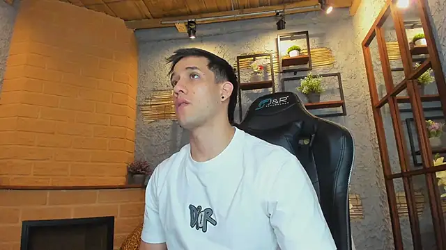 alexgiraldo  online show from 03-14-25, 11:56