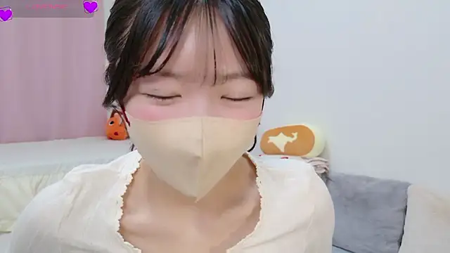 anchan  online show from 09-15-25, 02:17