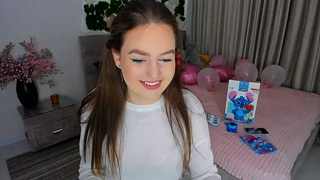 MiracleCurly online show from 02-24-25, 10:36