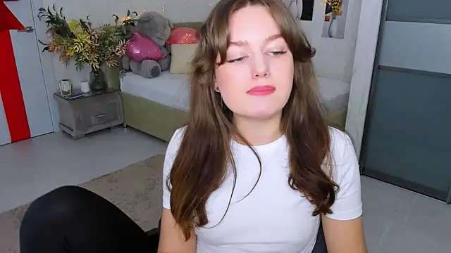 MiracleCurly online show from 03-16-25, 04:23