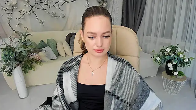 MiracleCurly online show from 10-09-25, 06:06