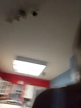 Snapshot of Lilmissvyx chatting on 09-23-25, 01:52 Lilmissvyx online show from 09-23-25, 01:52