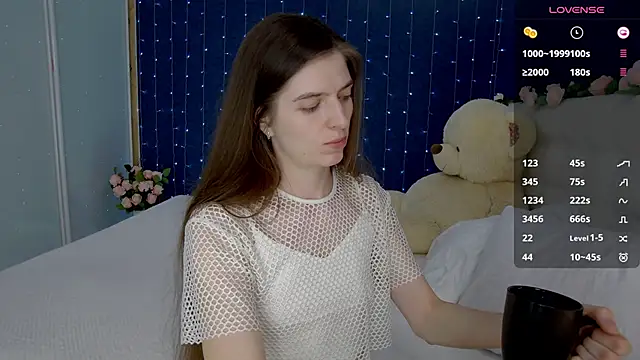 Snapshot of -Mirror-Girl- chatting on 02-01-25, 01:09 -Mirror-Girl- online show from 02-01-25, 01:09