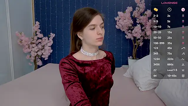 Snapshot of -Mirror-Girl- chatting on 02-06-25, 01:32 -Mirror-Girl- online show from 02-06-25, 01:32