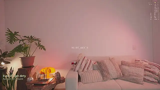 ninaa sky online show from 07-10-26, 10:45