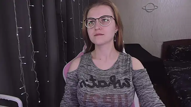 MissBrightShine online show from 03-18-25, 02:59