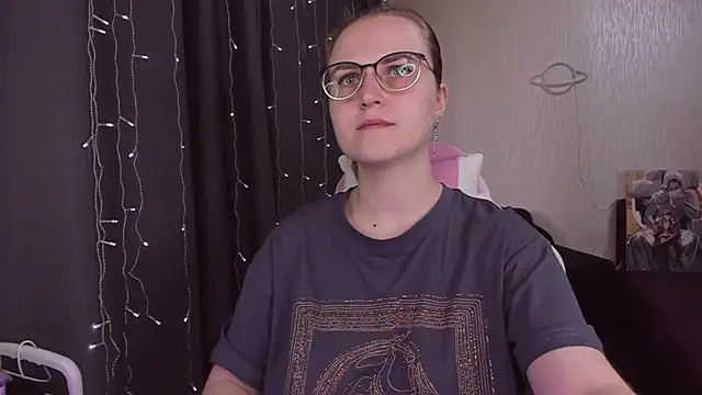 MissBrightShine online show from 09-17-25, 11:12