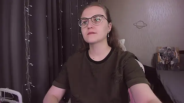 MissBrightShine online show from 11-22-25, 10:58