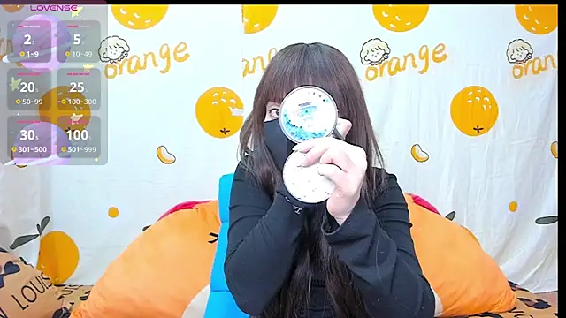 alonelove   online show from 10-22-25, 02:34