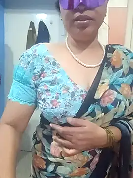 Snapshot of SANJU5888 chatting on 11-29-25, 06:05 SANJU5888 online show from 11-29-25, 06:05