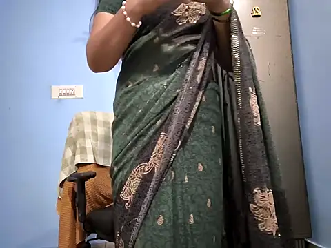 Snapshot of SANJU5888 chatting on 03-02-26, 07:15 SANJU5888 online show from 03-02-26, 07:15