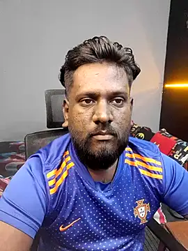 Snapshot of Rayansmith_ chatting on 09-16-25, 01:06 Rayansmith online show from 09-16-25, 01:06