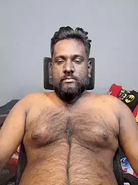 Snapshot of Rayansmith_ chatting on 09-17-25, 02:41 Rayansmith online show from 09-17-25, 02:41