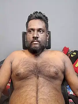 Snapshot of Rayansmith_ chatting on 09-20-25, 11:44 Rayansmith online show from 09-20-25, 11:44