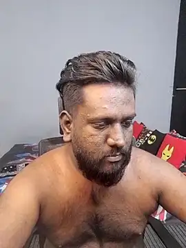 Snapshot of Rayansmith_ chatting on 09-21-25, 02:35 Rayansmith online show from 09-21-25, 02:35