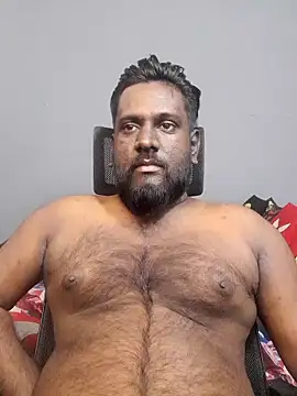 Snapshot of Rayansmith_ chatting on 09-21-25, 02:40 Rayansmith online show from 09-21-25, 02:40