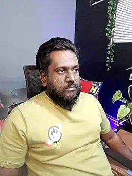 Snapshot of Rayansmith_ chatting on 10-09-25, 09:13 Rayansmith online show from 10-09-25, 09:13